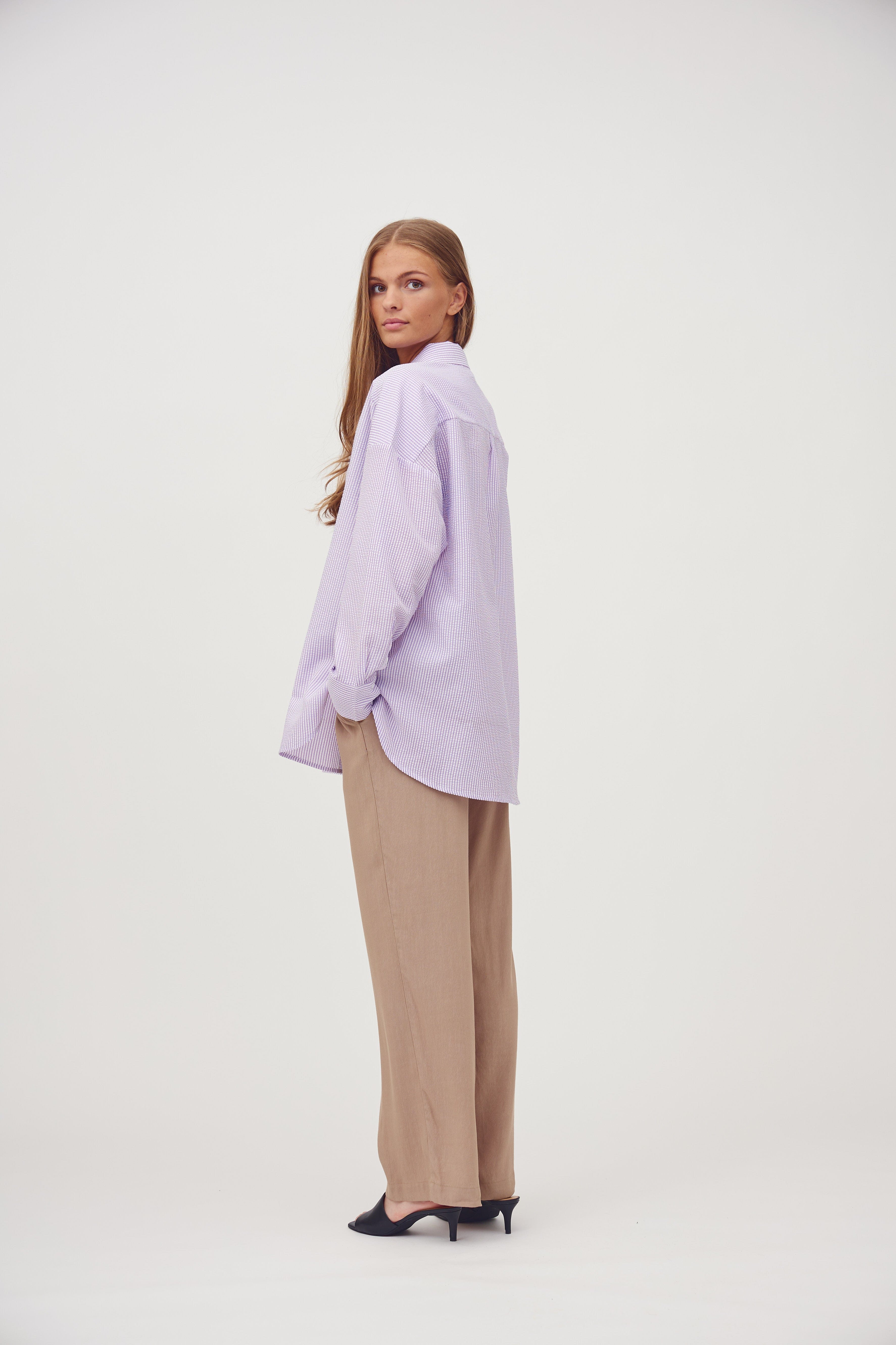 A-view - Sonja shirt, purple/white by A-view | stylebykul