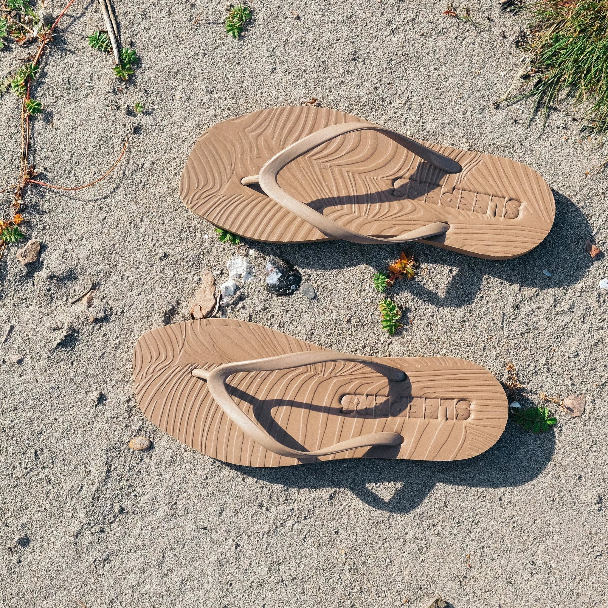 Sleepers - Tapered sand flip flop by Sleepers | stylebykul